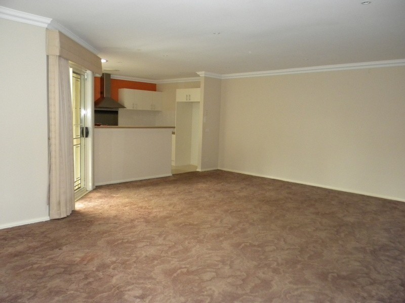 8/6 Bradys Gully Road, North Gosford NSW 2250