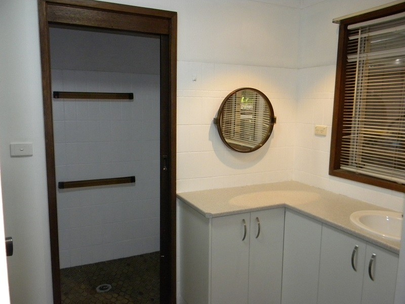 21a Serpentine Road, Erina Heights NSW 2260