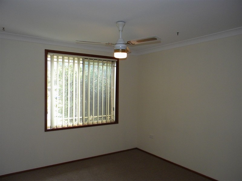 4 Esdon Avenue, Ourimbah NSW 2258