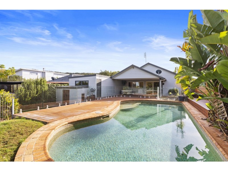 155 Wells Street, Springfield NSW 2250