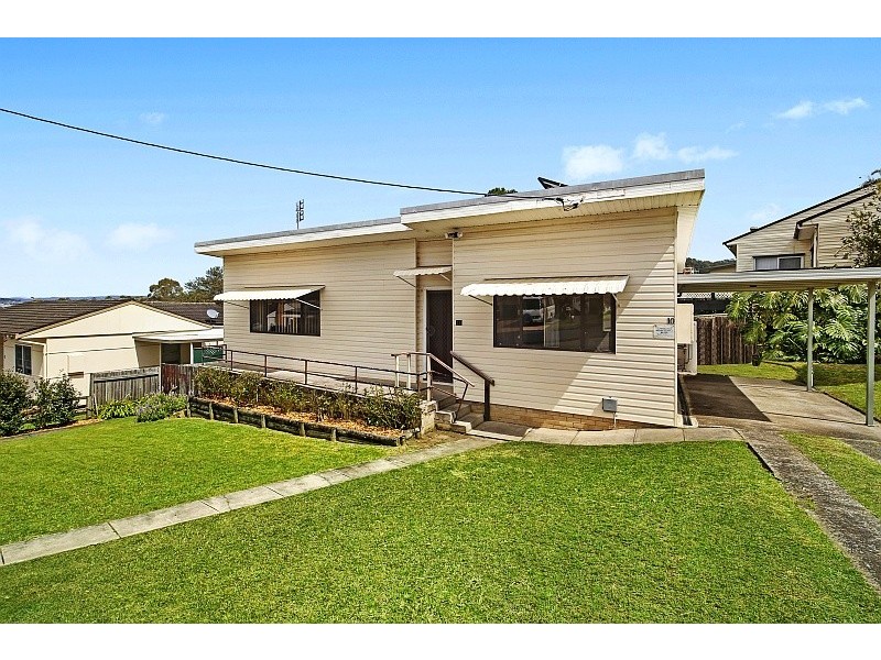 10  Headlam Parade, Springfield NSW 2250