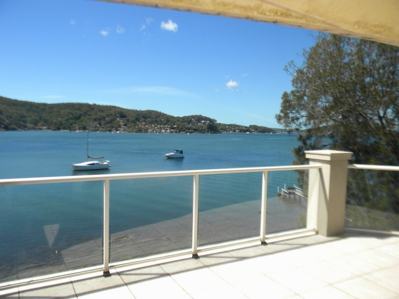 8/3-7  Wharf Street, East Gosford NSW 2250