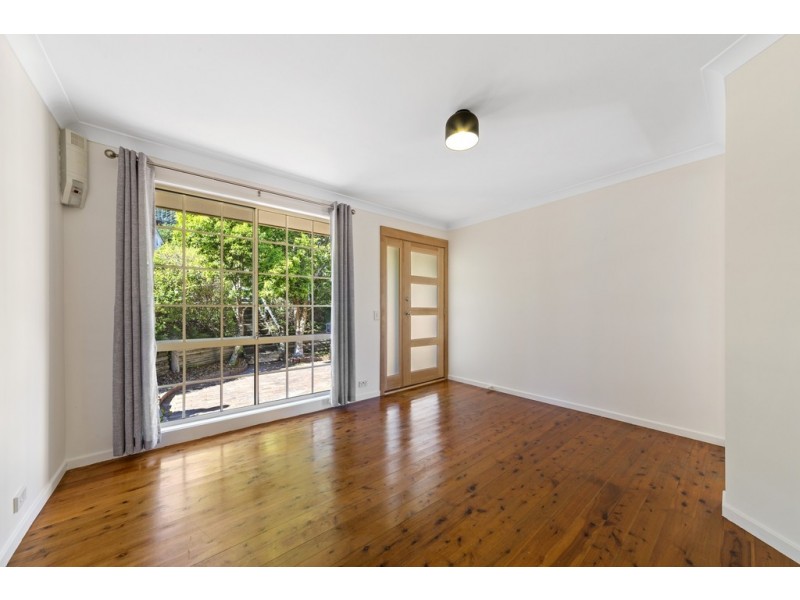 3 Irwin Place, Green Point NSW 2251