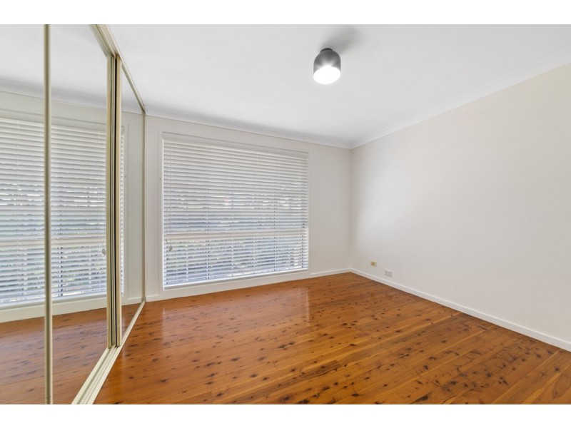 3 Irwin Place, Green Point NSW 2251