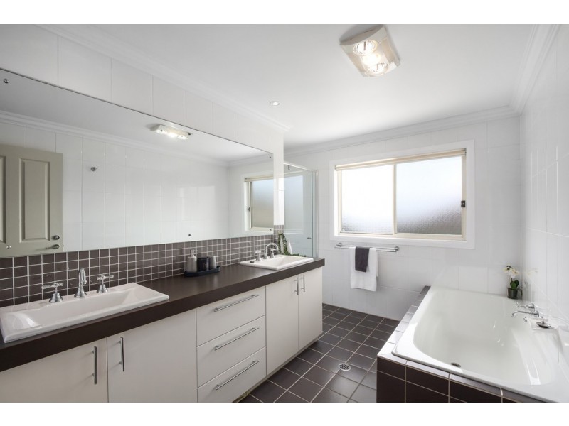 3 Kings Avenue, Terrigal NSW 2260