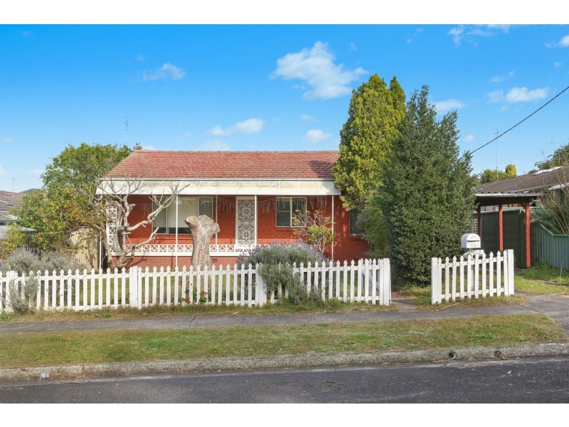26 Russell Street, East Gosford NSW 2250