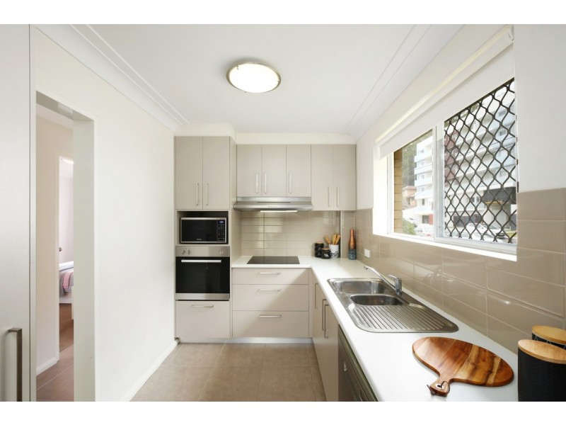 3/76 Faunce Street West, Gosford NSW 2250