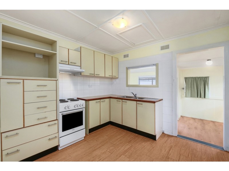 102 Robertson Road, Killarney Vale NSW 2261