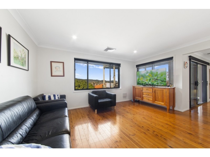 33 Lushington Street, East Gosford NSW 2250