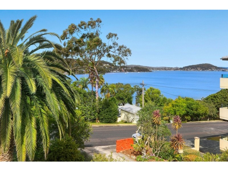 26 Caroline Street, East Gosford NSW 2250