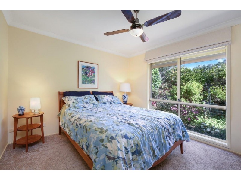 8 Research Road, Narara NSW 2250