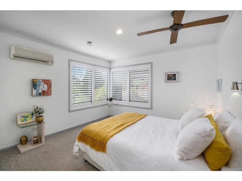 6 South Crescent, North Gosford NSW 2250