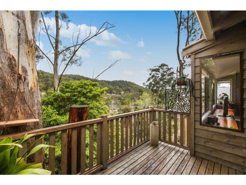 6 South Crescent, North Gosford NSW 2250