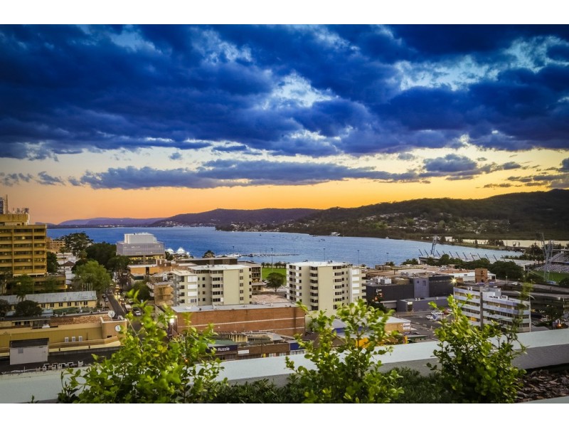 1301/159 Mann Street, Gosford NSW 2250