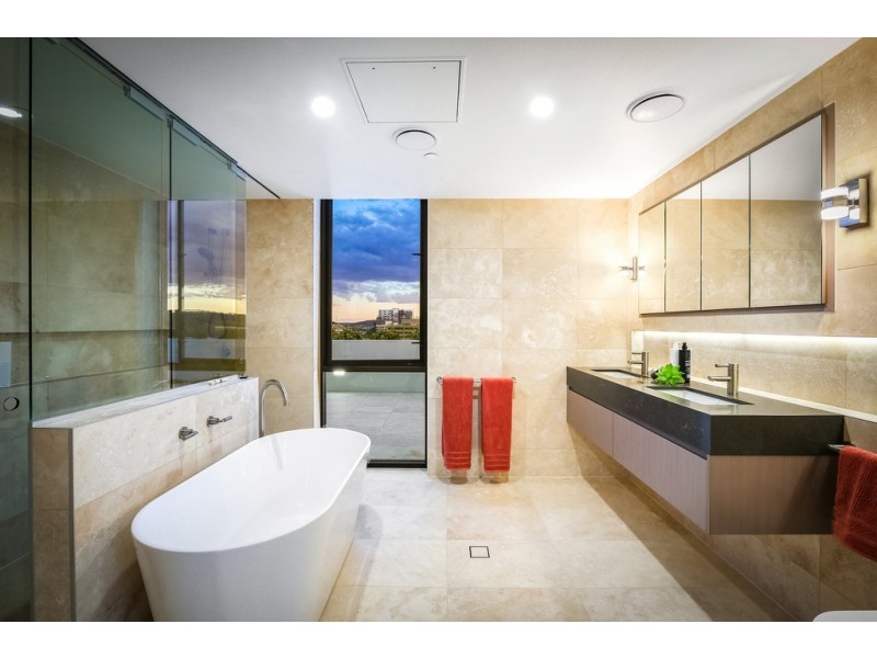 1301/159 Mann Street, Gosford NSW 2250