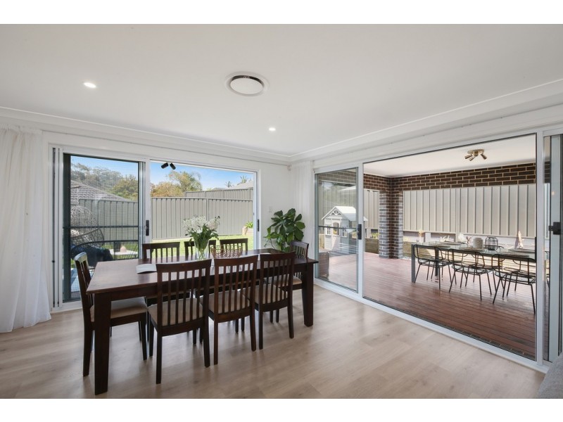 9 Penloo Close, Narara NSW 2250