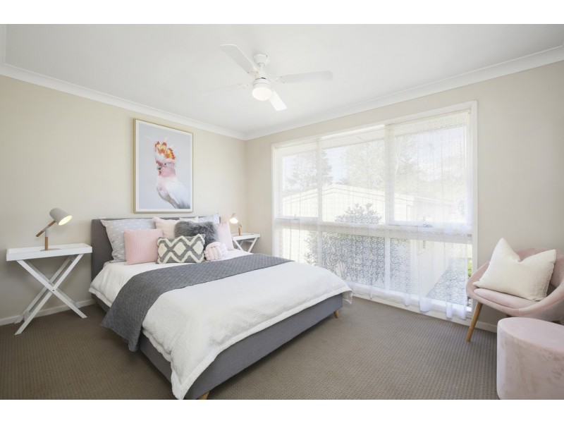 54 Day Street, Wyoming NSW 2250