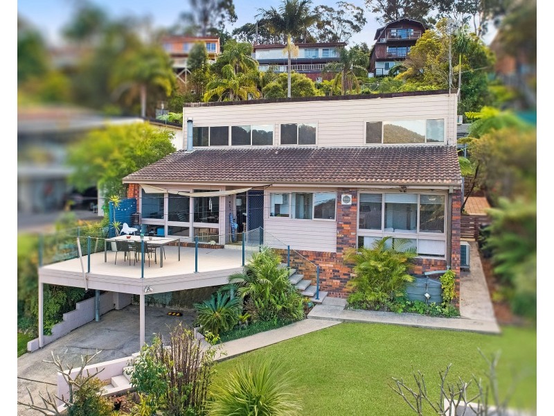 38 Sandstone Crescent, Tascott NSW 2250