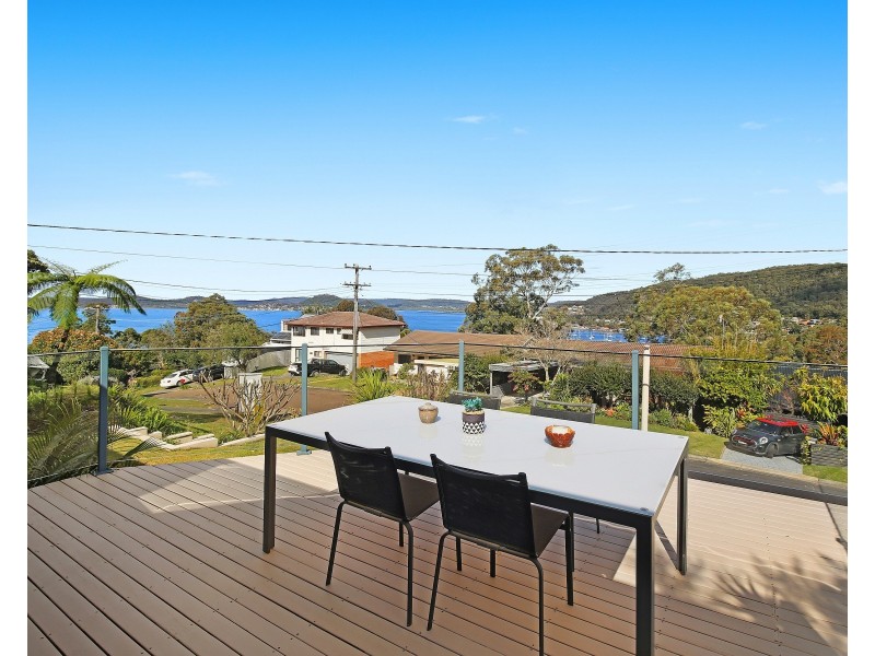 38 Sandstone Crescent, Tascott NSW 2250