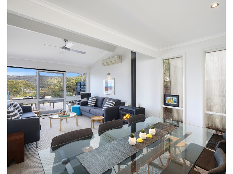 38 Sandstone Crescent, Tascott NSW 2250