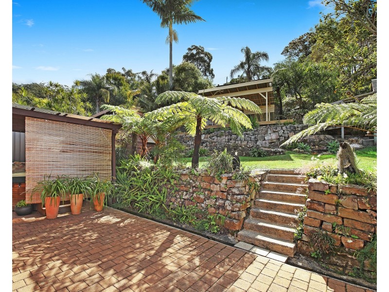 38 Sandstone Crescent, Tascott NSW 2250