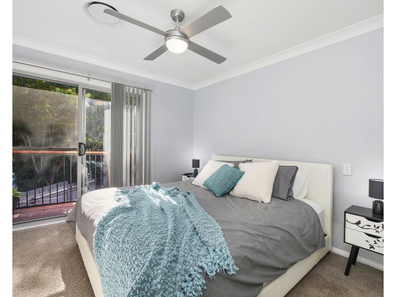 1 Wistaria Street, Wyoming NSW 2250