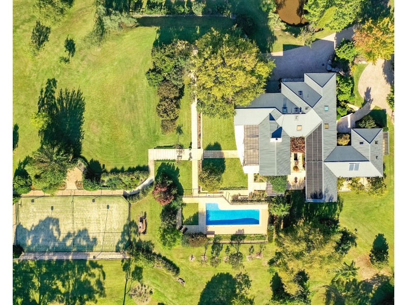 100 Glen Road, Niagara Park NSW 2250