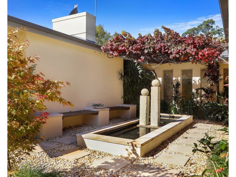 100 Glen Road, Niagara Park NSW 2250