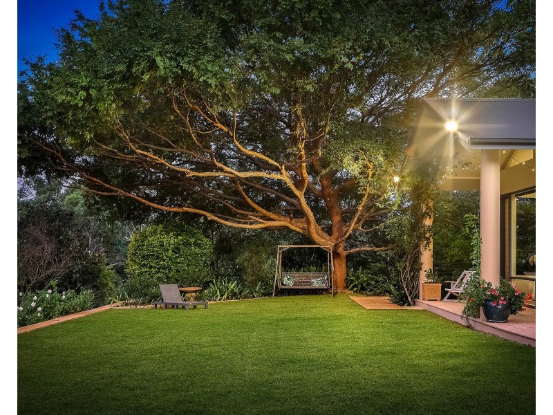 100 Glen Road, Niagara Park NSW 2250