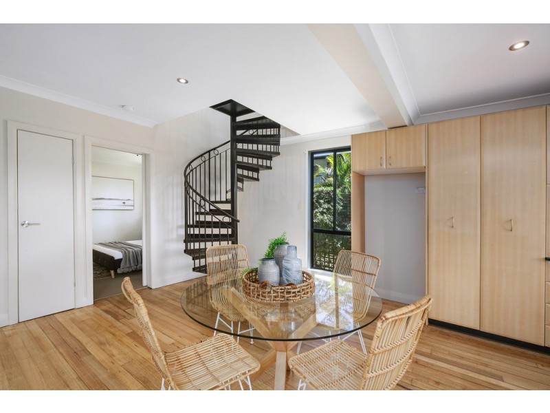 18 Beachcomber Parade, North Avoca NSW 2260