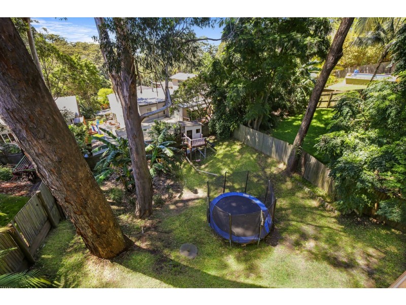 18 Beachcomber Parade, North Avoca NSW 2260