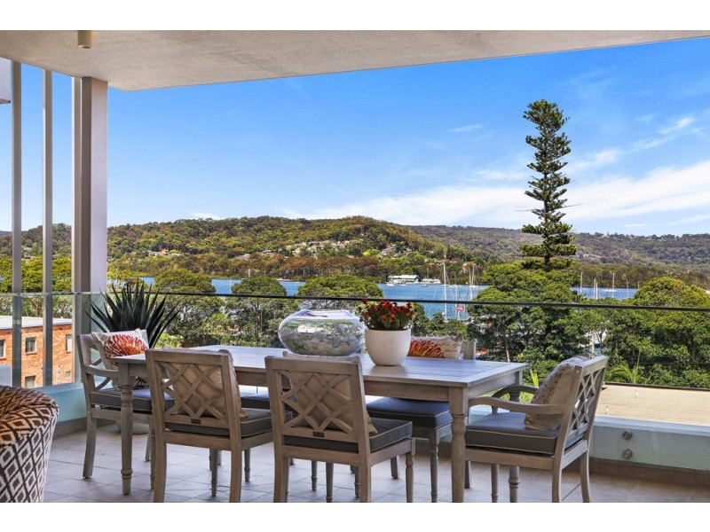 202/13 Lynn Avenue, Point Frederick NSW 2250