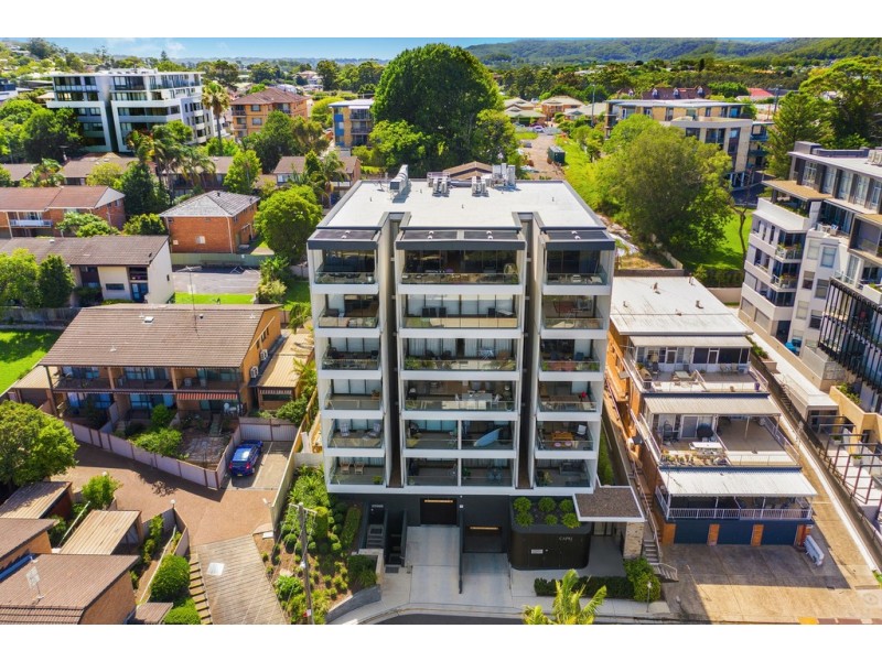 202/13 Lynn Avenue, Point Frederick NSW 2250