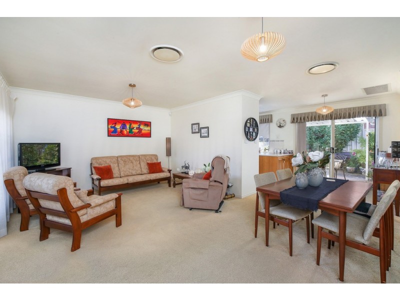 2/38 Russell Street, East Gosford NSW 2250