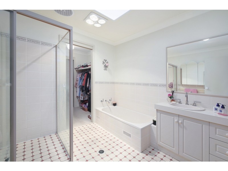 2/38 Russell Street, East Gosford NSW 2250