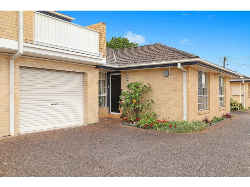 2/38 Russell Street, East Gosford NSW 2250