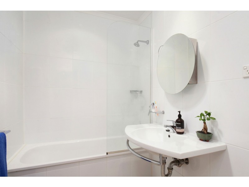 5/28 York Street, Point Frederick NSW 2250