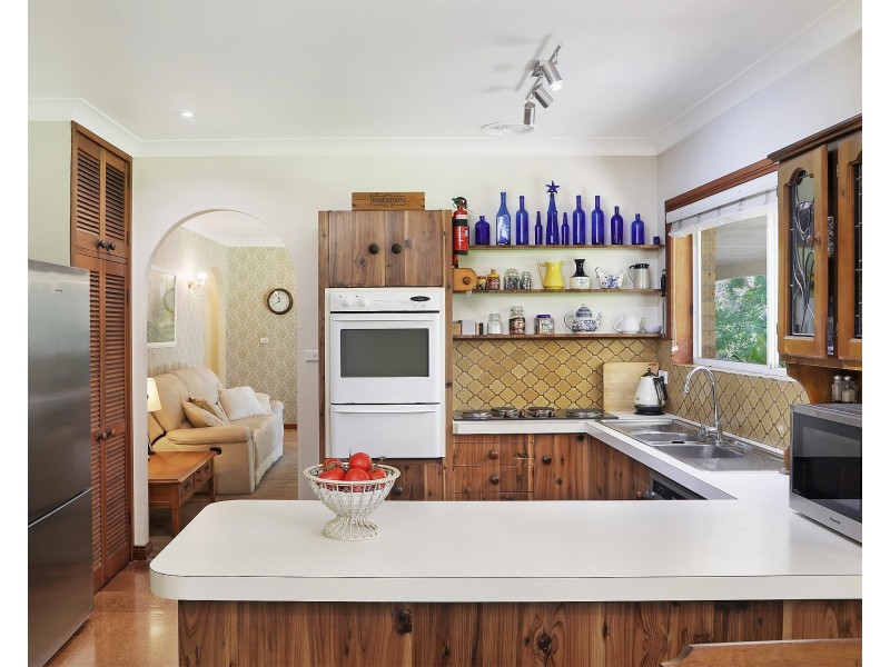 29 Erina Valley Road, Erina NSW 2250