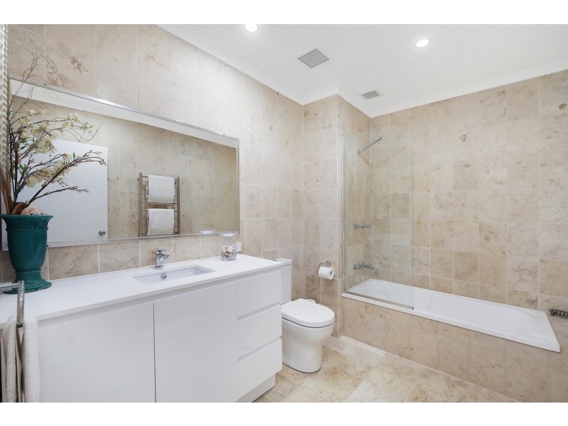 14/6-10 Broadview Avenue, Gosford NSW 2250