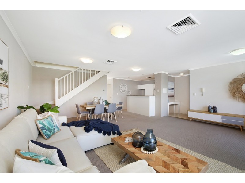 13/6-10 Broadview Avenue, Gosford NSW 2250