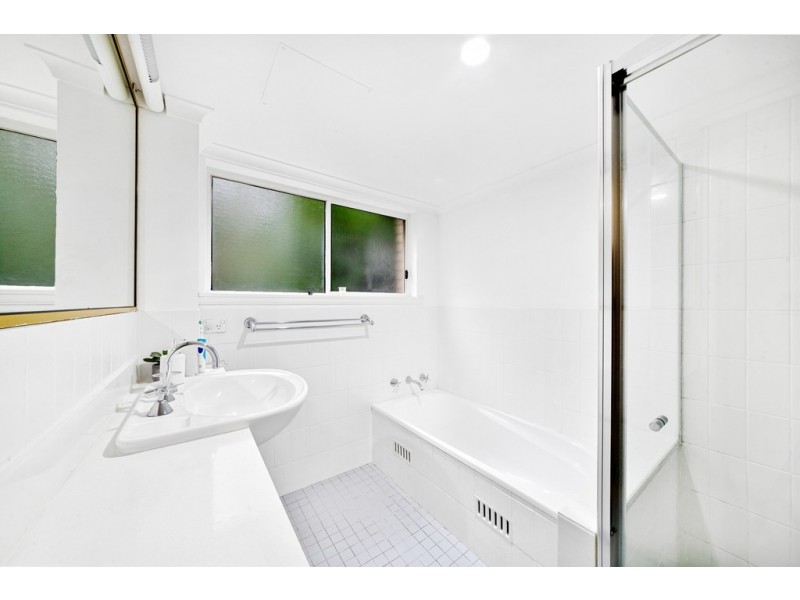 17/39-43 Melbourne Street, East Gosford NSW 2250