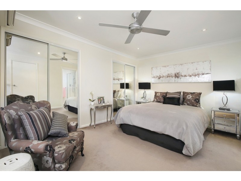 1/24 Beveridge Drive, Green Point NSW 2251