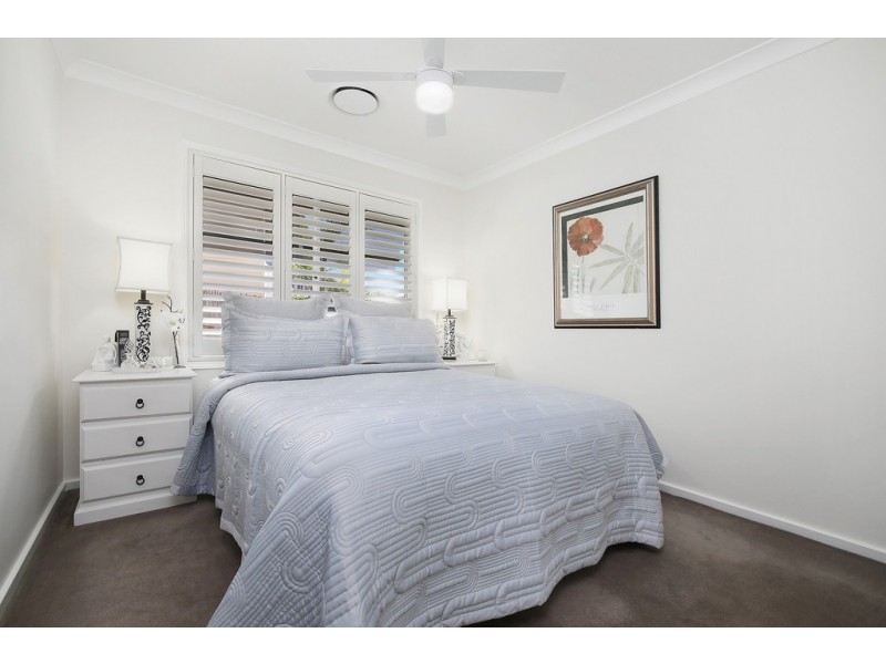 1/24 Beveridge Drive, Green Point NSW 2251