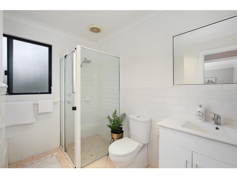 7/4 Broadview Avenue, Gosford NSW 2250