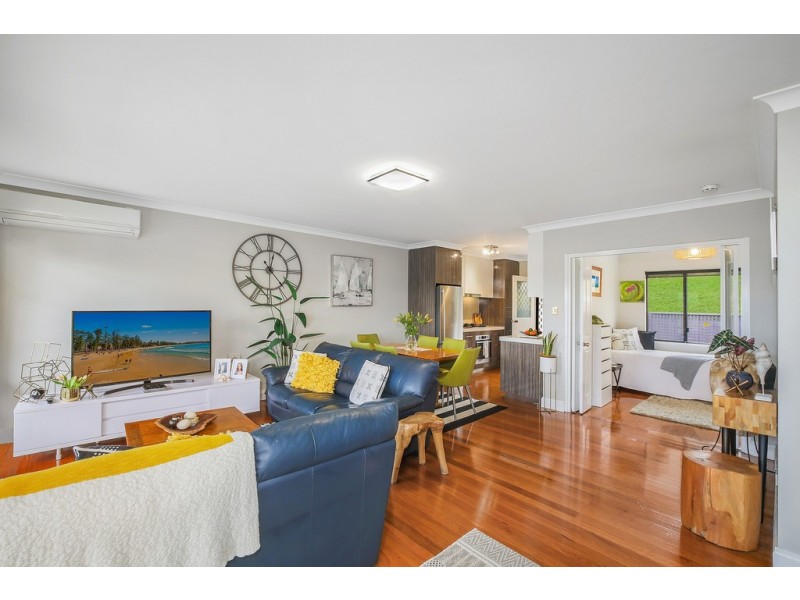 7/4 Broadview Avenue, Gosford NSW 2250