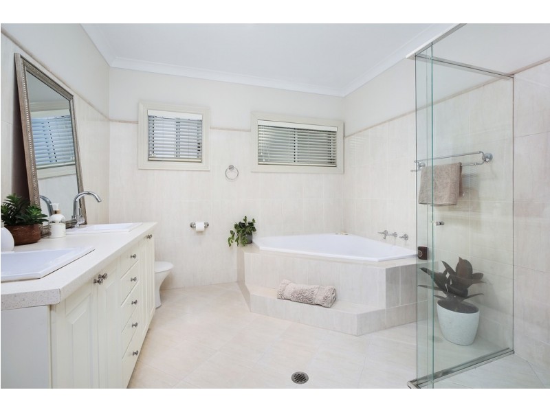 33 Woodland Road, Terrigal NSW 2260