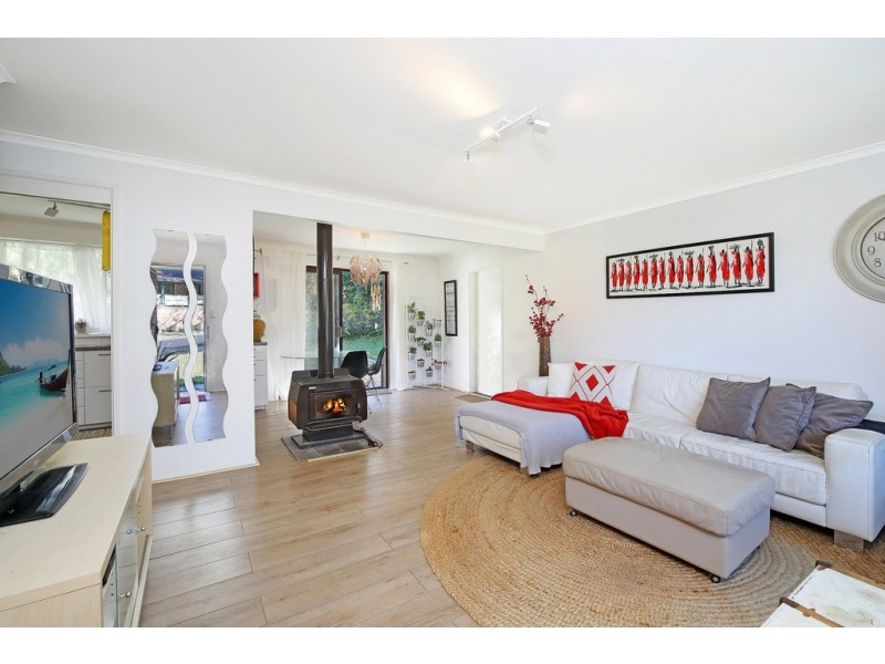 96 Gilda Drive, Narara NSW 2250