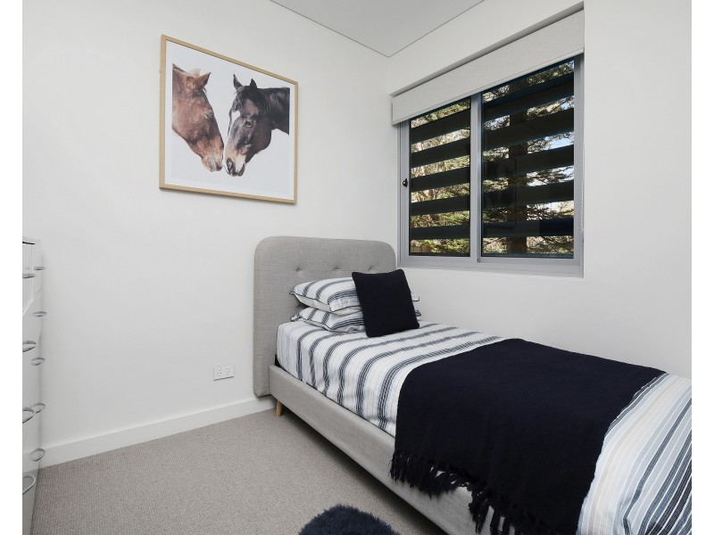 204/7 Lynn Avenue, Point Frederick NSW 2250