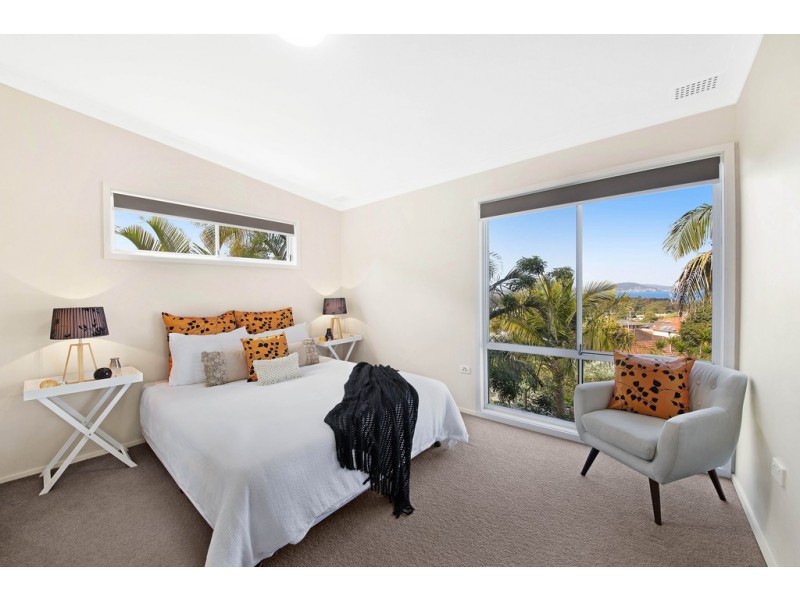 1 Bay View Avenue, East Gosford NSW 2250