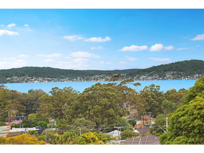 1 Bay View Avenue, East Gosford NSW 2250